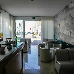 Venus 3* Rimini